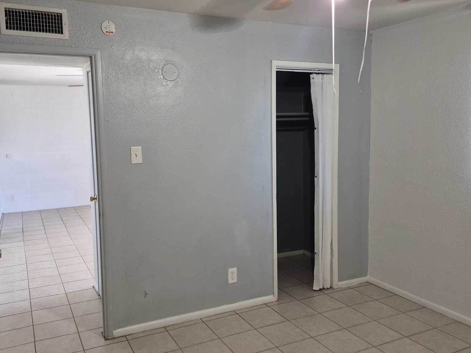 2 bed, 800 sqft, $1,295 — Photo 4