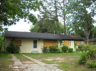 208 Sundale Dr, Albany, GA 31705