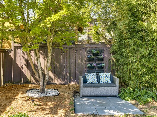 7667 SE 21st Ave, Portland, OR 97202