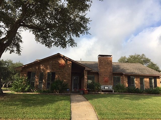 1st image of 15034 Brookpoint Dr