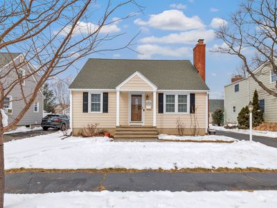 172 Nichols Street, Fairfield, CT, 06824