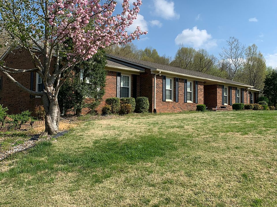 1st image of 510 Alexandria Cir