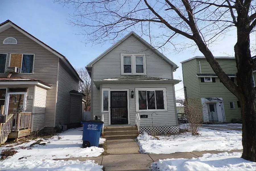 115 John St photo 1