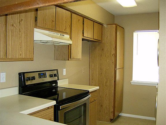 4th image of 18800 Egret Bay Blvd APT 405
