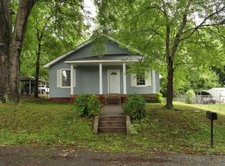 16 School St, Travelers Rest, SC 29690