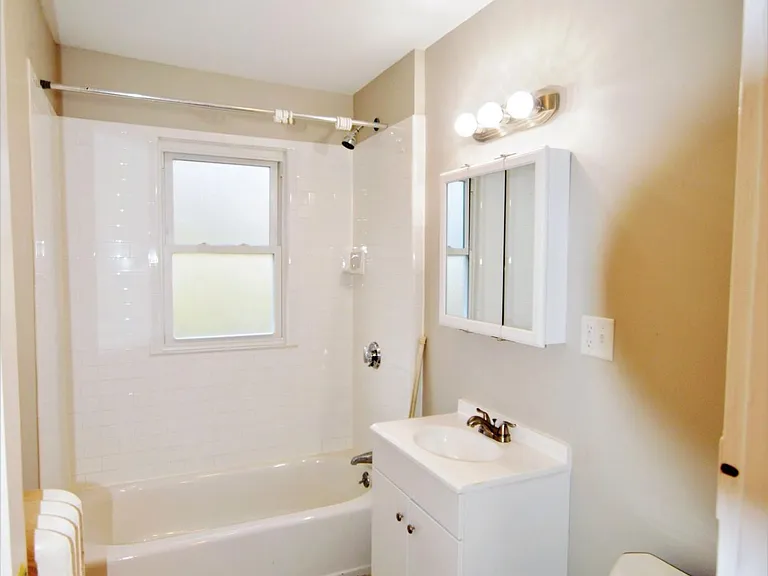 51 Leamington Rd #51 — Photo 6