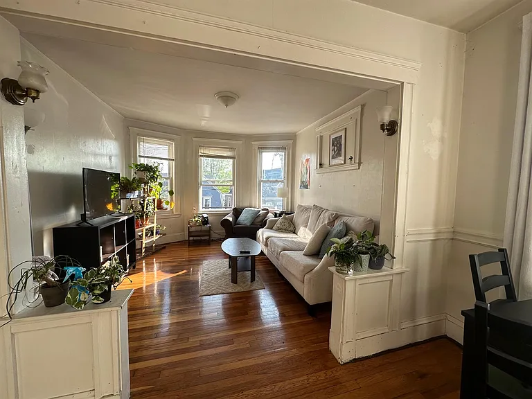 225 Summer St — Photo 12