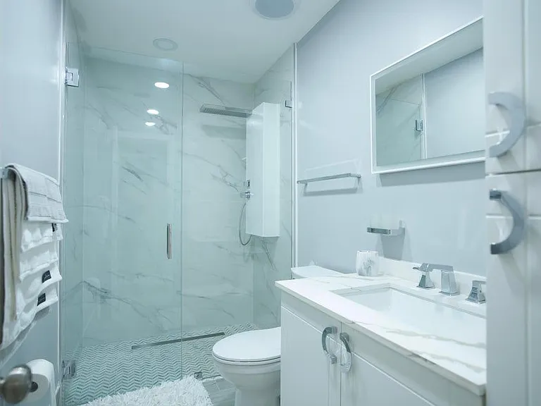 2836 SW 4th Ct — Photo 5