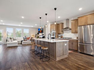 879 Woodlawn Ave UNIT C, Saint Paul, MN 55116