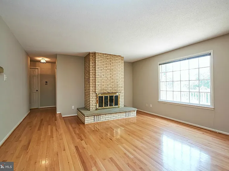 1513 Gingerwood Ct — Photo 8