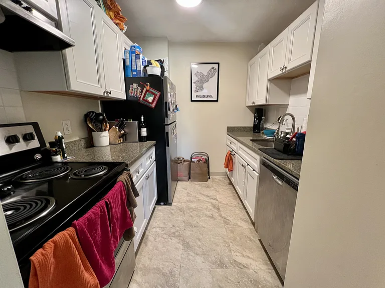 84 Pleasant St #2 — Photo 1
