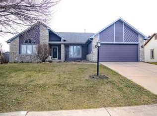 7803 Kenetta Ct, Fishers, IN 46038