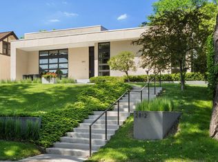 2812 Dean Pkwy, Minneapolis, MN 55416