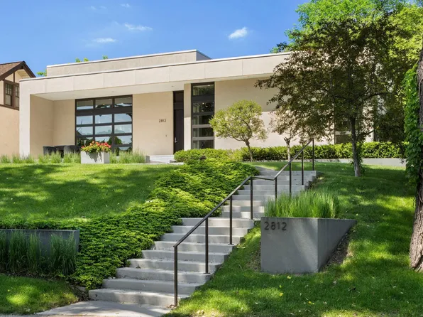 2812 Dean Pkwy, Minneapolis, MN 55416
