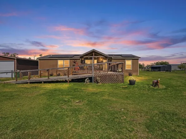 716 Lathem Blvd, Venus, TX 76084