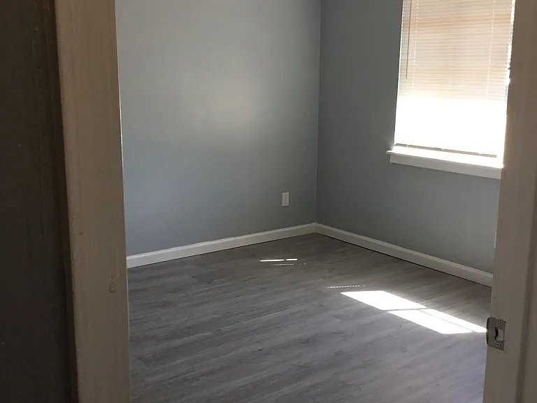 610 S Leggett Dr — Photo 9