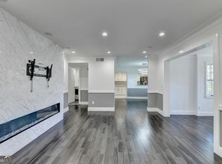192 Triumph Dr NW, Atlanta, GA 30327