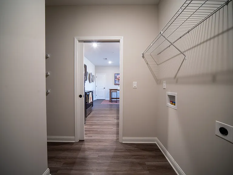 Plum Ridge Apartments — Photo 26