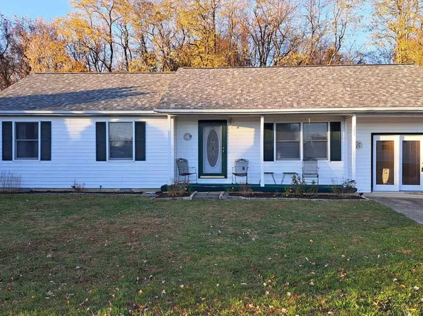 243 Fulton Ave, Charles Town, WV 25414