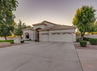 64 S Equestrian Ct, Gilbert, AZ 85296