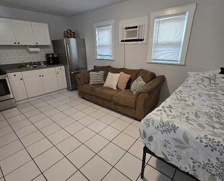 1611 Ballard Park Dr #A — Photo 14