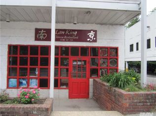 178 Middle Neck Rd, Great Neck, NY 11021