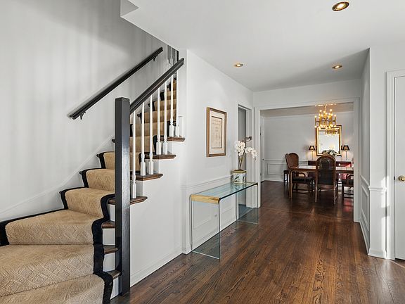 5th image of 722 Forest Hill Rd