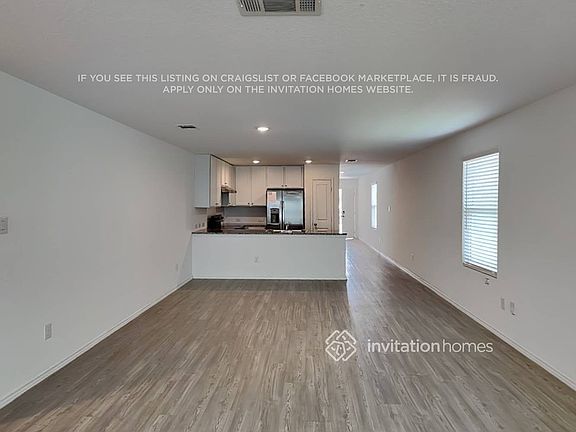 5th image of 116 Hollywood Dr