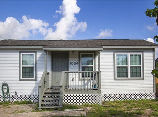 1034 S 10th St, Aransas Pass, TX 78336