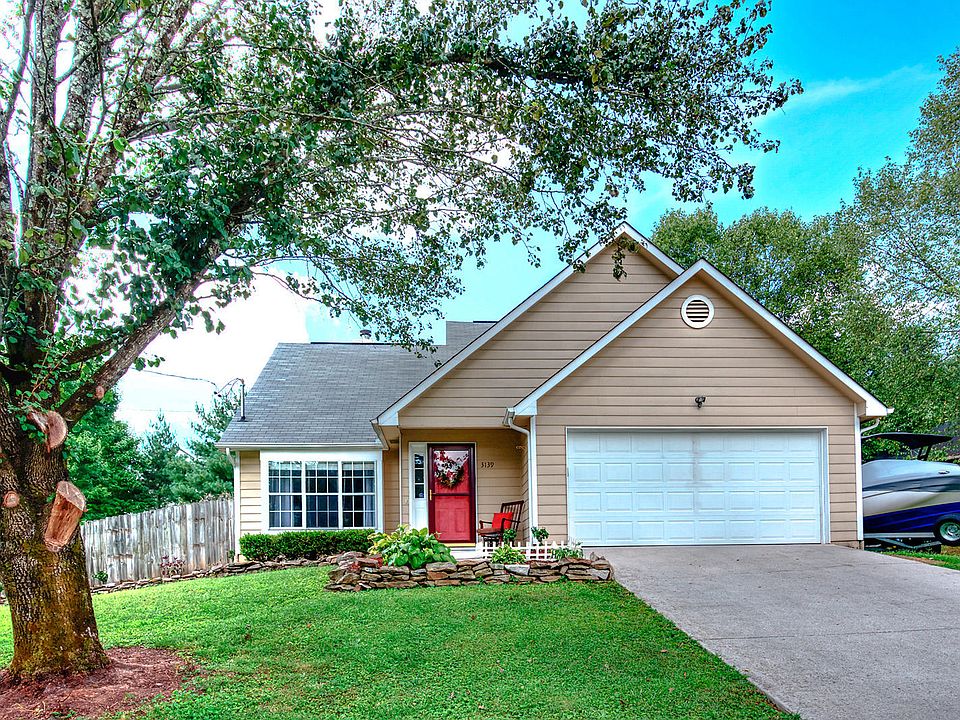 1st image of 3139 Kingsmore Dr