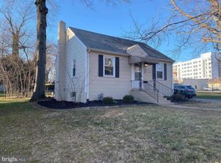 104 S Spring St, Falls Church, VA 22046