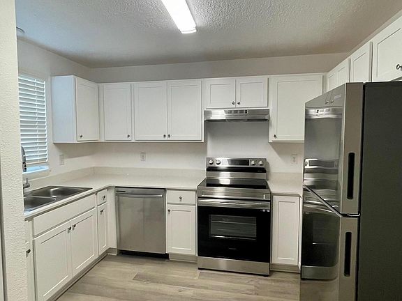 3bedroom Kitchen