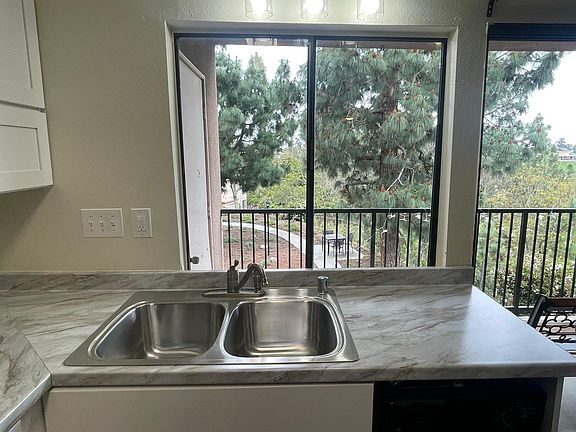 3rd image of 7858 Cowles Mountain Ct Unit 16D