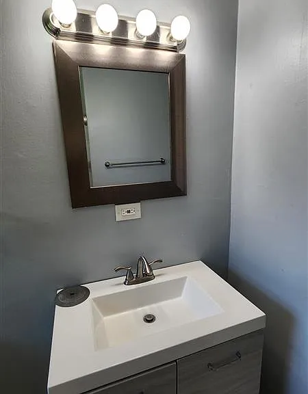 505 Kent Dr — Photo 32