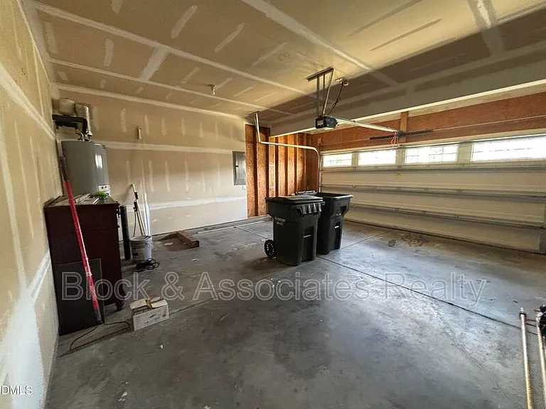 101 Red Bird Dr — Photo 22