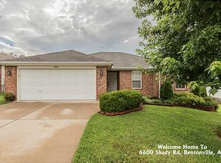 6600 SW Shady Rd, Bentonville, AR 72712