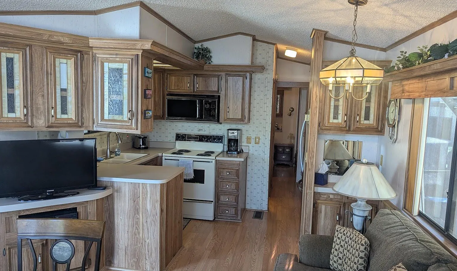 1 bed, 1.0 bath, 480 sqft, $1,500 — Photo 2
