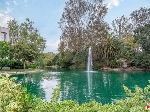 8314 Raintree Cir, Culver City, CA 90230