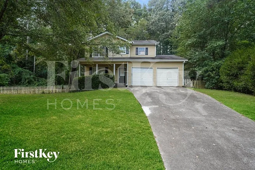 1872 Red Rose Ln