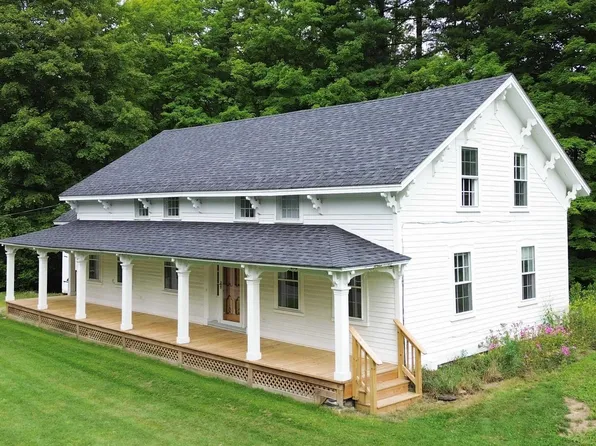 88 Sodom Road, Georgia, VT 05468