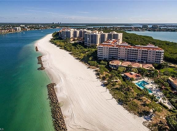 2nd image of 2000 Royal Marco Way Unit 408