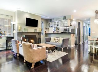 328 74th St #1E, Brooklyn, NY 11209