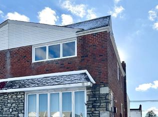 1812 Kendrick St, Philadelphia, PA 19152