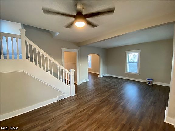 4th image of 1143 Washington Ave