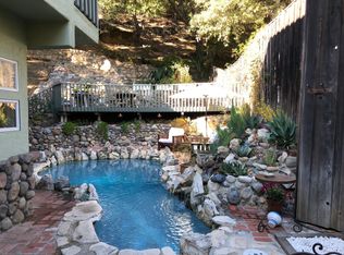 1367 Oakwood Dr, Topanga, CA 90290