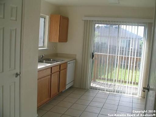 2nd image of 2719 Cedar Sound