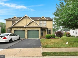 23 Eagle Dr, Ephrata, PA 17522