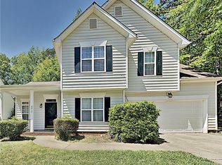 6417 Spanish Moss Ln, Charlotte, NC 28262