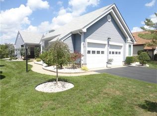 9 Ingram Dr, Monroe Township, NJ 08831