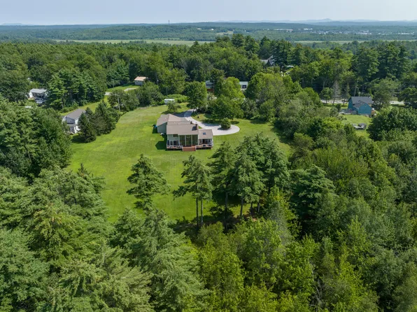 1186 Essex Street, Bangor, ME 04401